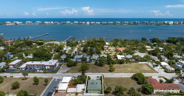 1009 S Federal Hwy 3 Highway 3, Lake Worth Beach, FL 33460