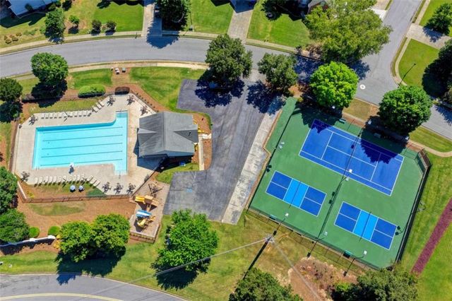 572 Staghorn Lane, Suwanee, GA 30024