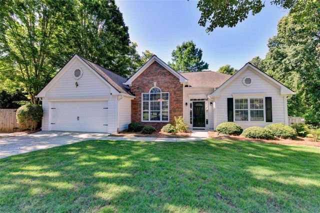 572 Staghorn Lane, Suwanee, GA 30024