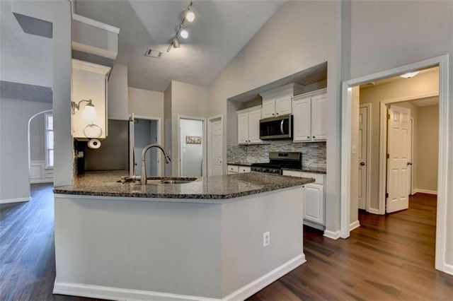 572 Staghorn Lane, Suwanee, GA 30024
