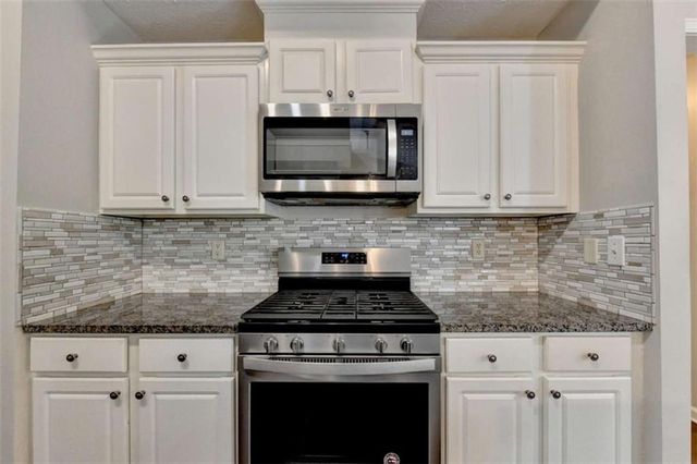 572 Staghorn Lane, Suwanee, GA 30024