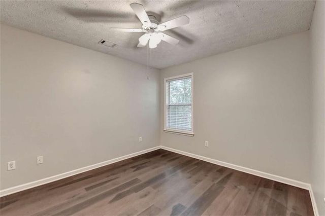 572 Staghorn Lane, Suwanee, GA 30024