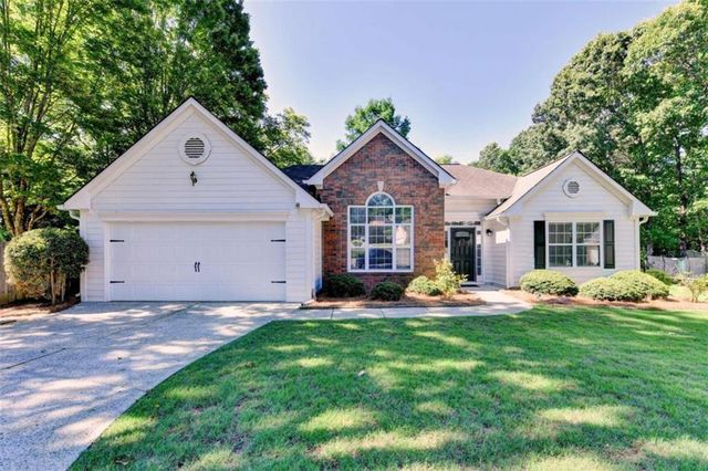 572 Staghorn Lane, Suwanee, GA 30024
