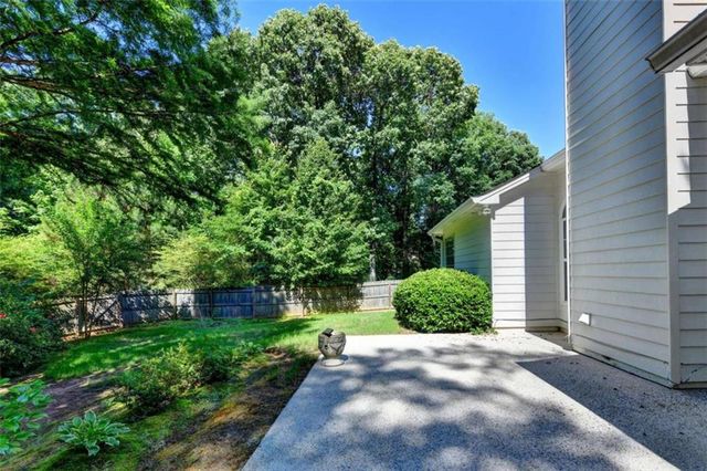 572 Staghorn Lane, Suwanee, GA 30024