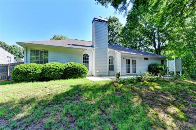 572 Staghorn Lane, Suwanee, GA 30024