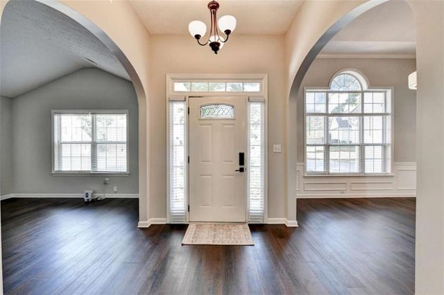 572 Staghorn Lane, Suwanee, GA 30024