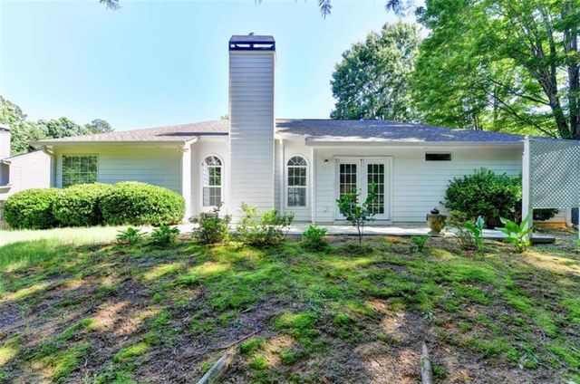 572 Staghorn Lane, Suwanee, GA 30024