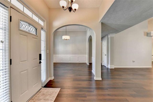 572 Staghorn Lane, Suwanee, GA 30024