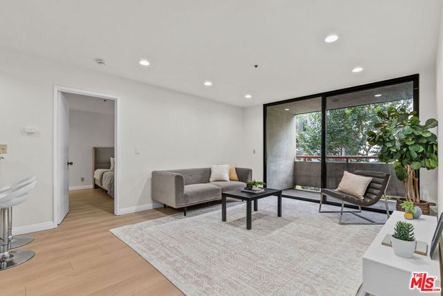 222 S Central Avenue 224, Los Angeles, CA 90012