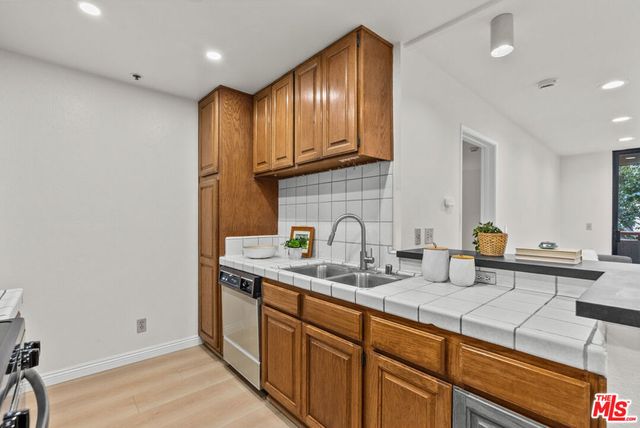 222 S Central Avenue 224, Los Angeles, CA 90012