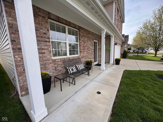 3015 Parkview Drive, Columbus, IN 47201