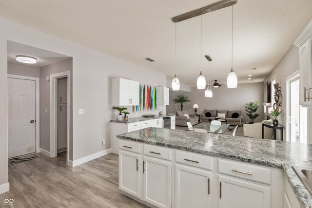 3015 Parkview Drive, Columbus, IN 47201