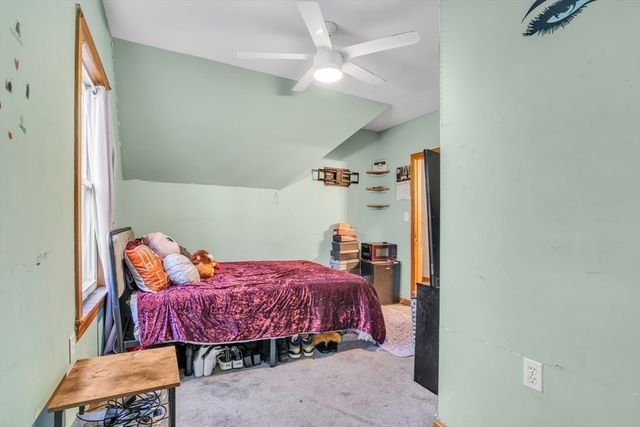 56 Silver St, Taunton, MA 02780