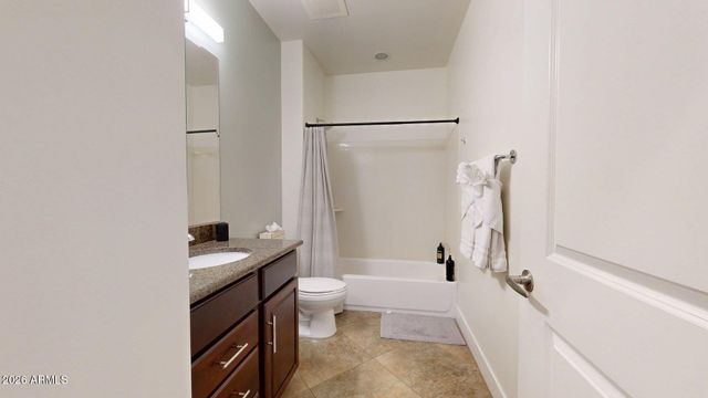 945 E PLAYA DEL NORTE Drive 3025, Tempe, AZ 85288