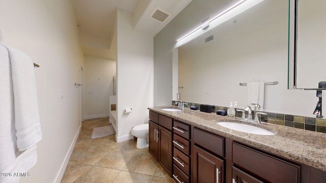 945 E PLAYA DEL NORTE Drive 3025, Tempe, AZ 85288
