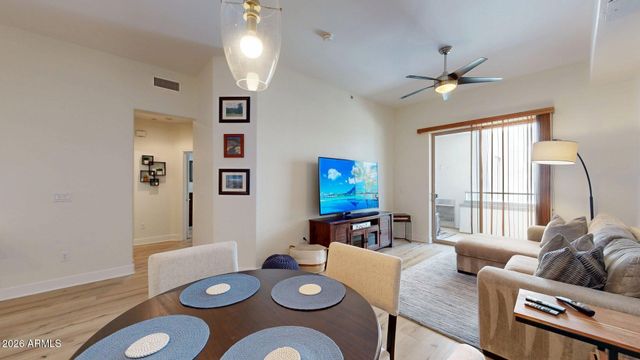 945 E PLAYA DEL NORTE Drive 3025, Tempe, AZ 85288
