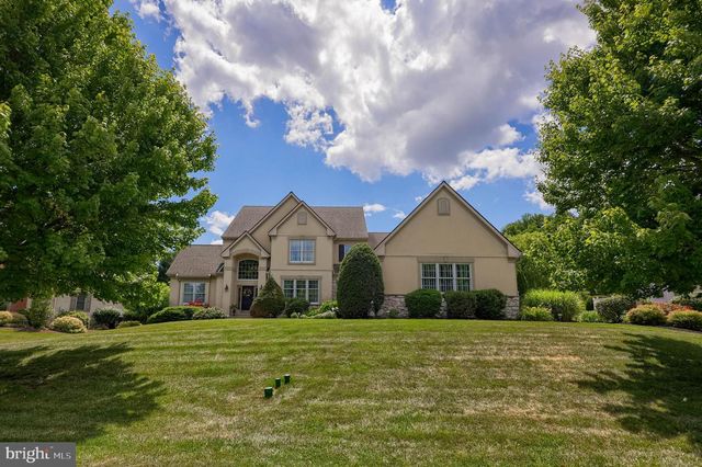 1134 PERSIMMON DR, Lancaster, PA 17601