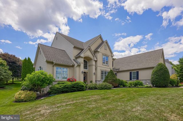 1134 PERSIMMON DR, Lancaster, PA 17601
