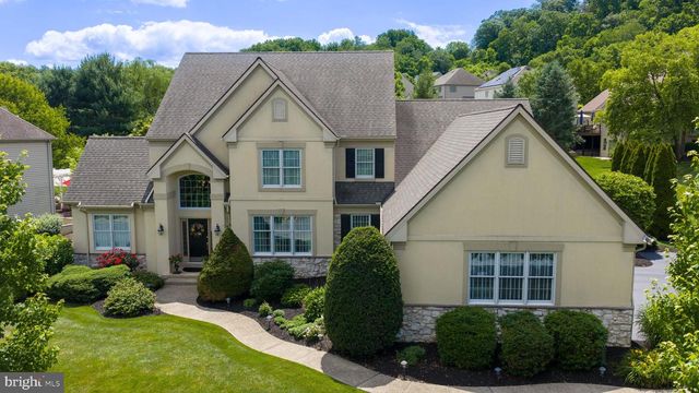 1134 PERSIMMON DR, Lancaster, PA 17601