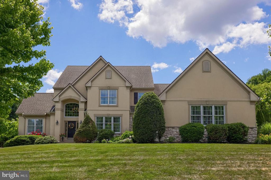 1134 PERSIMMON DR, Lancaster, PA 17601