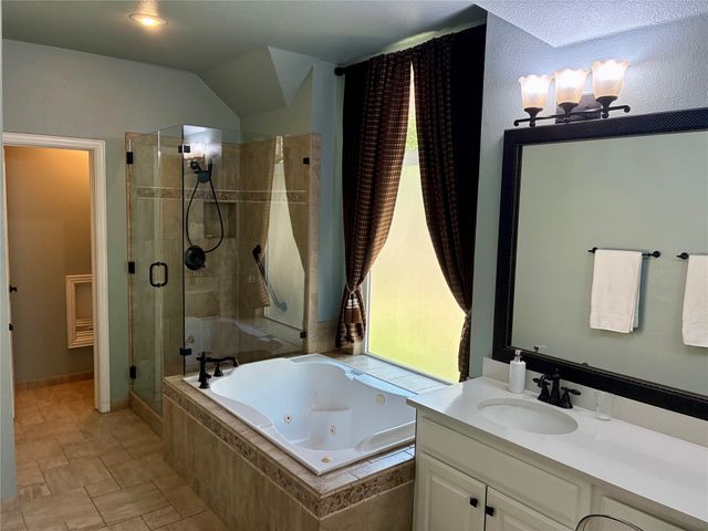 718 Ashleigh Lane, Southlake, TX 76092