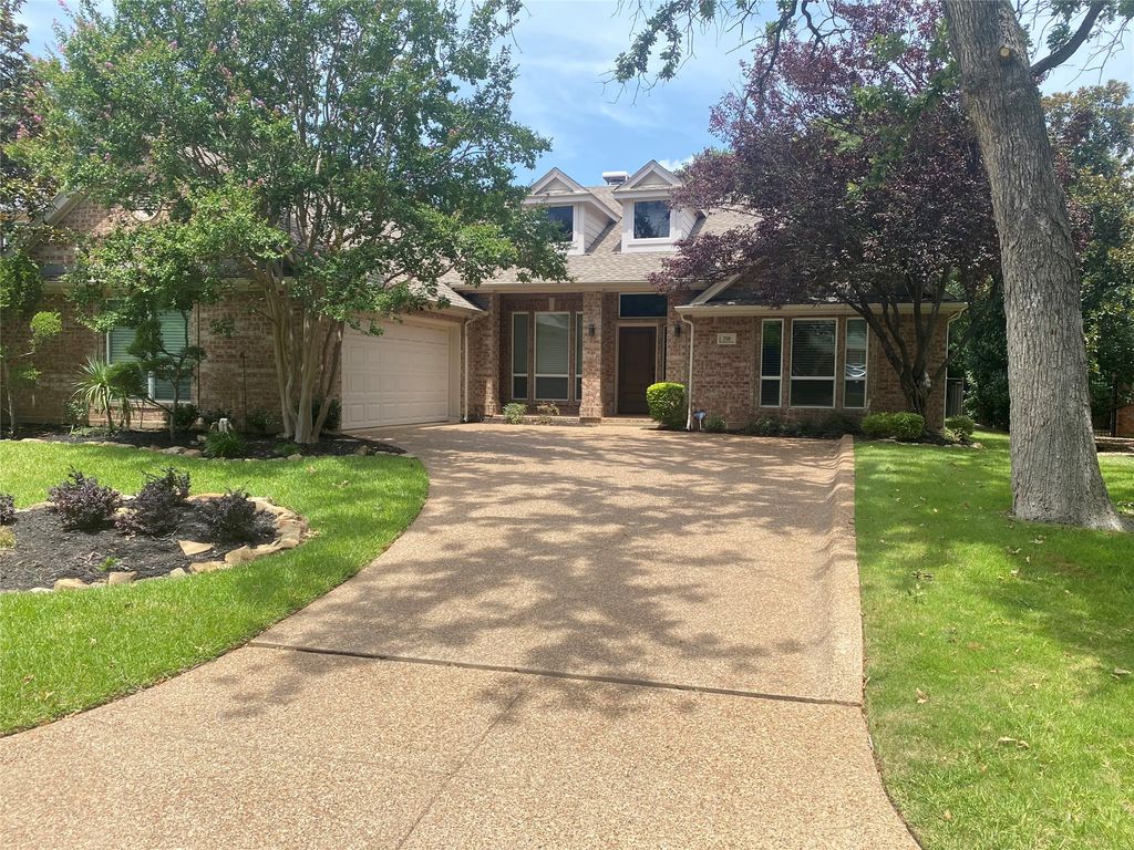 718 Ashleigh Lane, Southlake, TX 76092