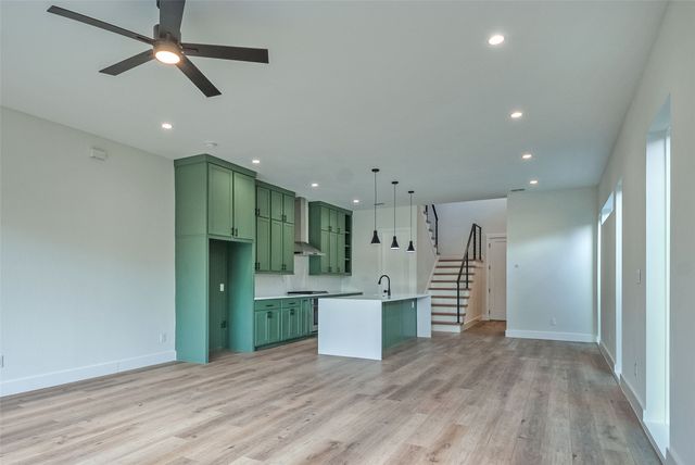 519 Mount Auburn Avenue, Dallas, TX 75223