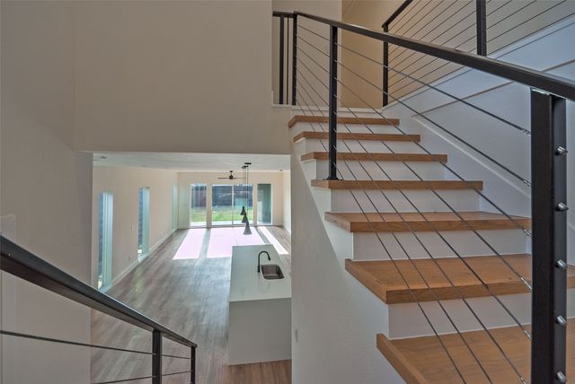 519 Mount Auburn Avenue, Dallas, TX 75223