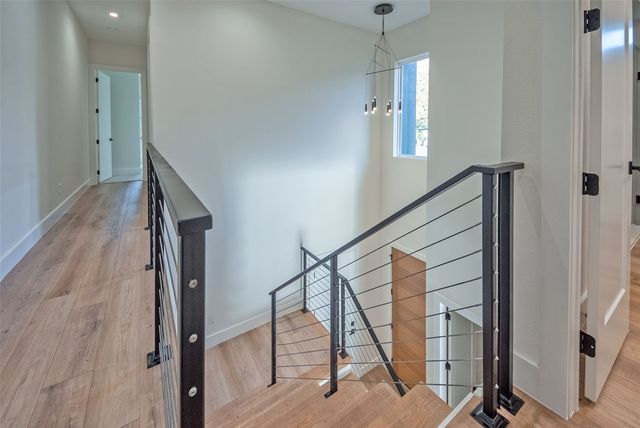 519 Mount Auburn Avenue, Dallas, TX 75223