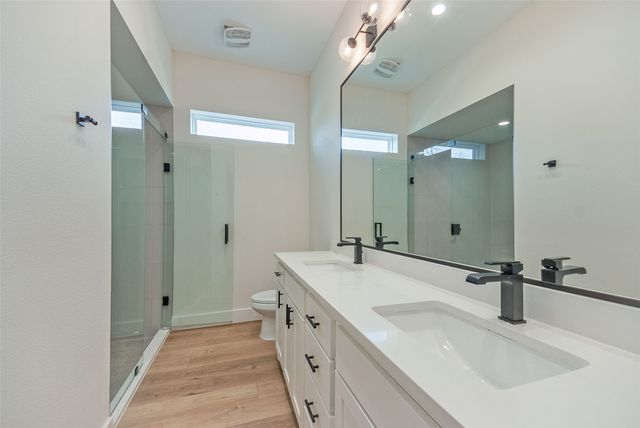 519 Mount Auburn Avenue, Dallas, TX 75223