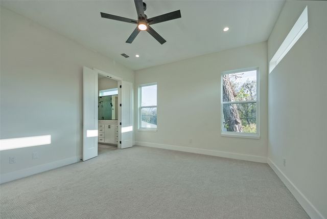 519 Mount Auburn Avenue, Dallas, TX 75223