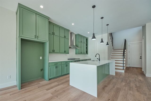 519 Mount Auburn Avenue, Dallas, TX 75223