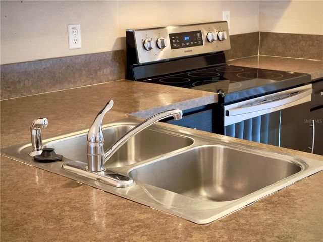 3251 WINDLESHORE WAY, Sanford, FL 32773