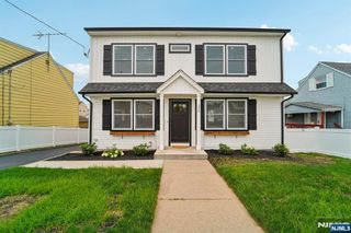 324 Thomas Avenue, Lyndhurst, NJ 07071