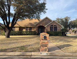 6845 Inwood Drive, North Richland Hills, TX 76182