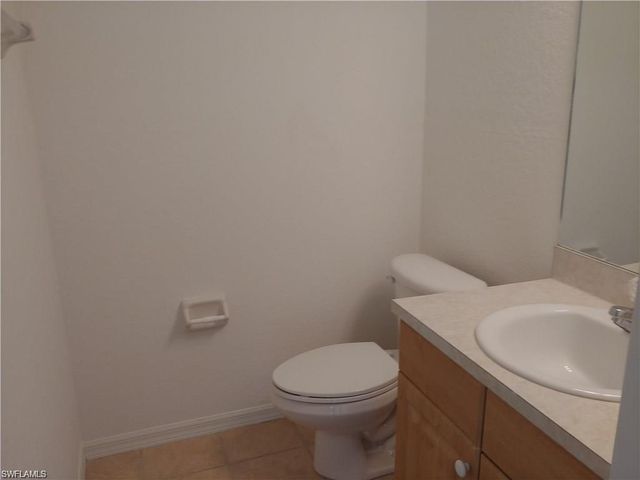 4145 SW 9th AVE, Cape Coral, FL 33914