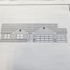 1518 HAWKS PASS, Beloit, WI 53511