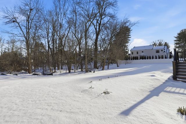 19 Mason Road, Needham, MA 02492