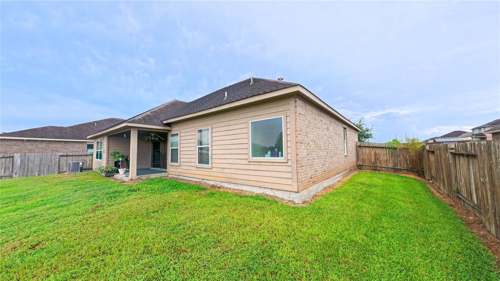 27014 Maverick Ranch Road N, Magnolia, TX 77355