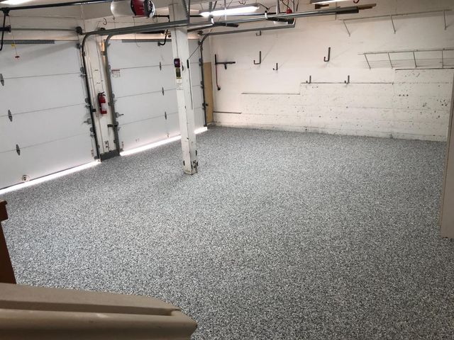 100 Hensey Ct, Folsom, CA 95630