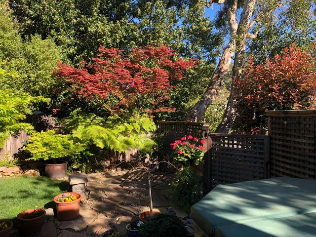 100 Hensey Ct, Folsom, CA 95630