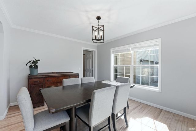 11150 N Polyanna Pike, Cromwell, IN 46732