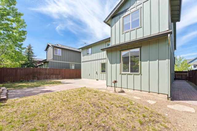 21189 Ritz Place, Bend, OR 97702