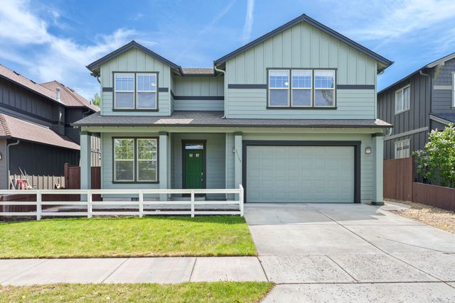 21189 Ritz Place, Bend, OR 97702