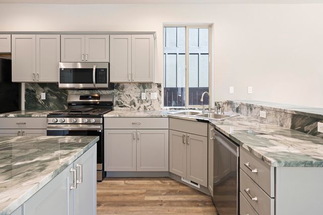 21189 Ritz Place, Bend, OR 97702