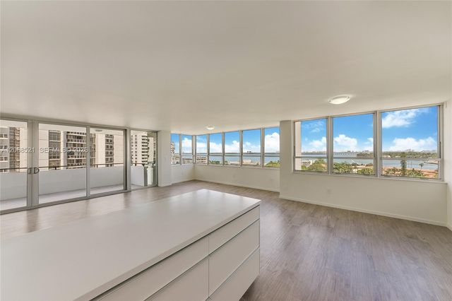 11 Island Avenue 1111, Miami Beach, FL 33139