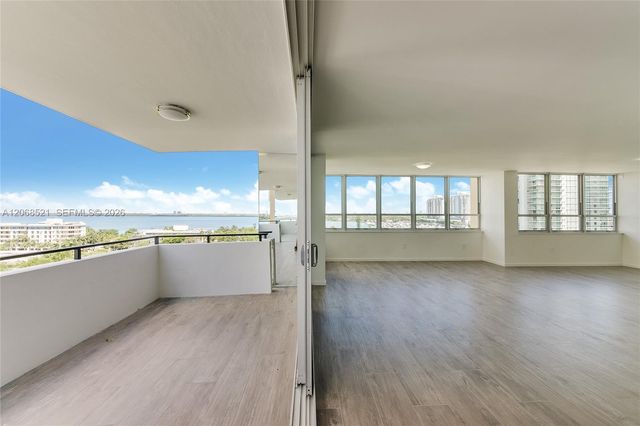 11 Island Avenue 1111, Miami Beach, FL 33139