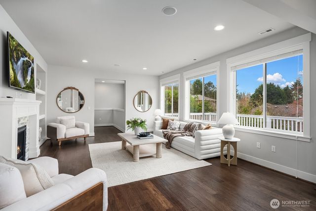 9911 NE 158th Street, Bothell, WA 98011