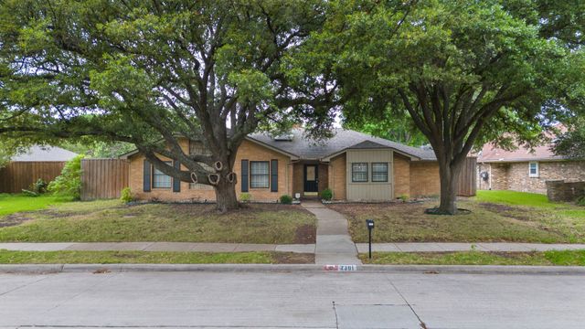 2301 Huntington Drive, Plano, TX 75075
