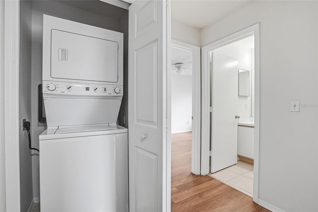 2118 FLUORSHIRE DRIVE, Brandon, FL 33511